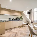 Astoria Premium - R26 Apartman