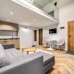 Astoria Premium - R26 Apartman *