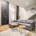 Astoria Premium - R26