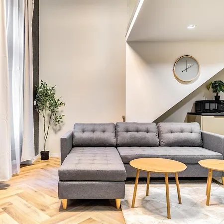 Astoria Premium - R26