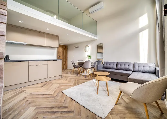 Astoria Premium - R26 Budapesta
