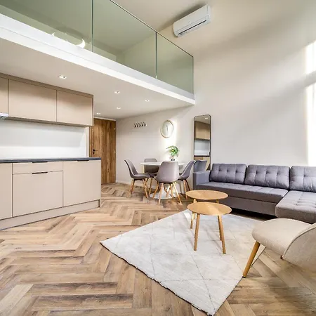 Astoria Premium - R26 Budapešť