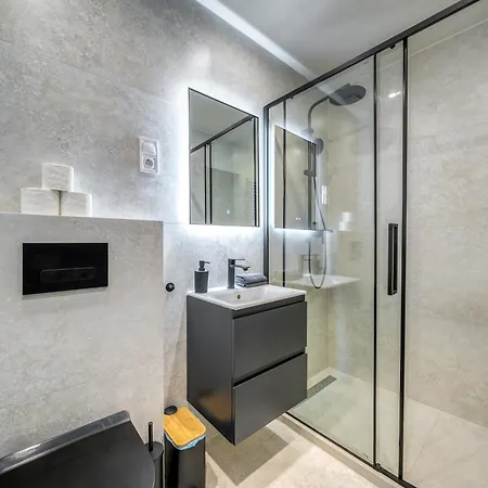 Astoria Premium - R26 Budapešť