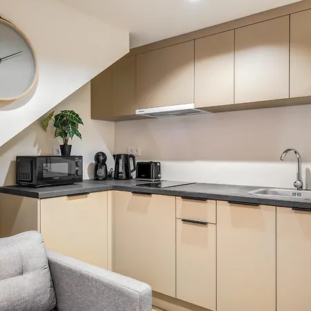 Astoria Premium - R26 Lägenhet *