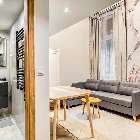 Astoria Premium - R26 Budapest