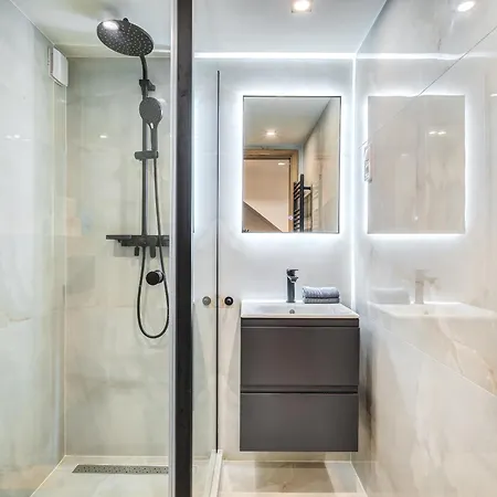 Astoria Premium - R26 Apartmán